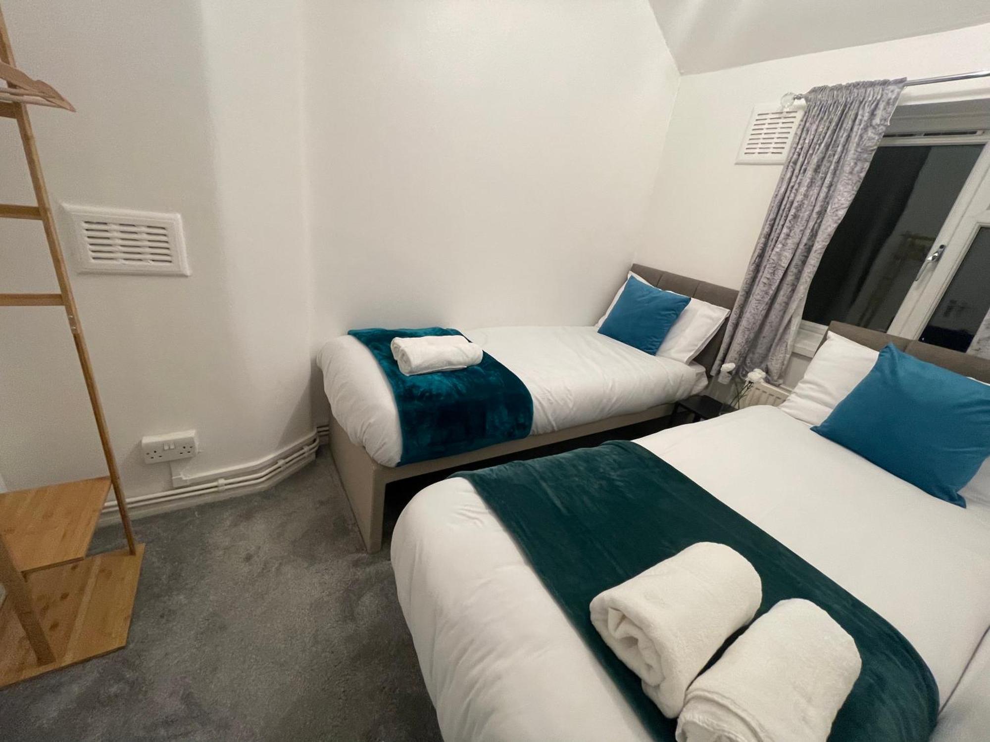 Tooting Lodge London - Cosy 2 Bedroom House With Garden, 5 Mins Walk To Tube Station Eksteriør bilde
