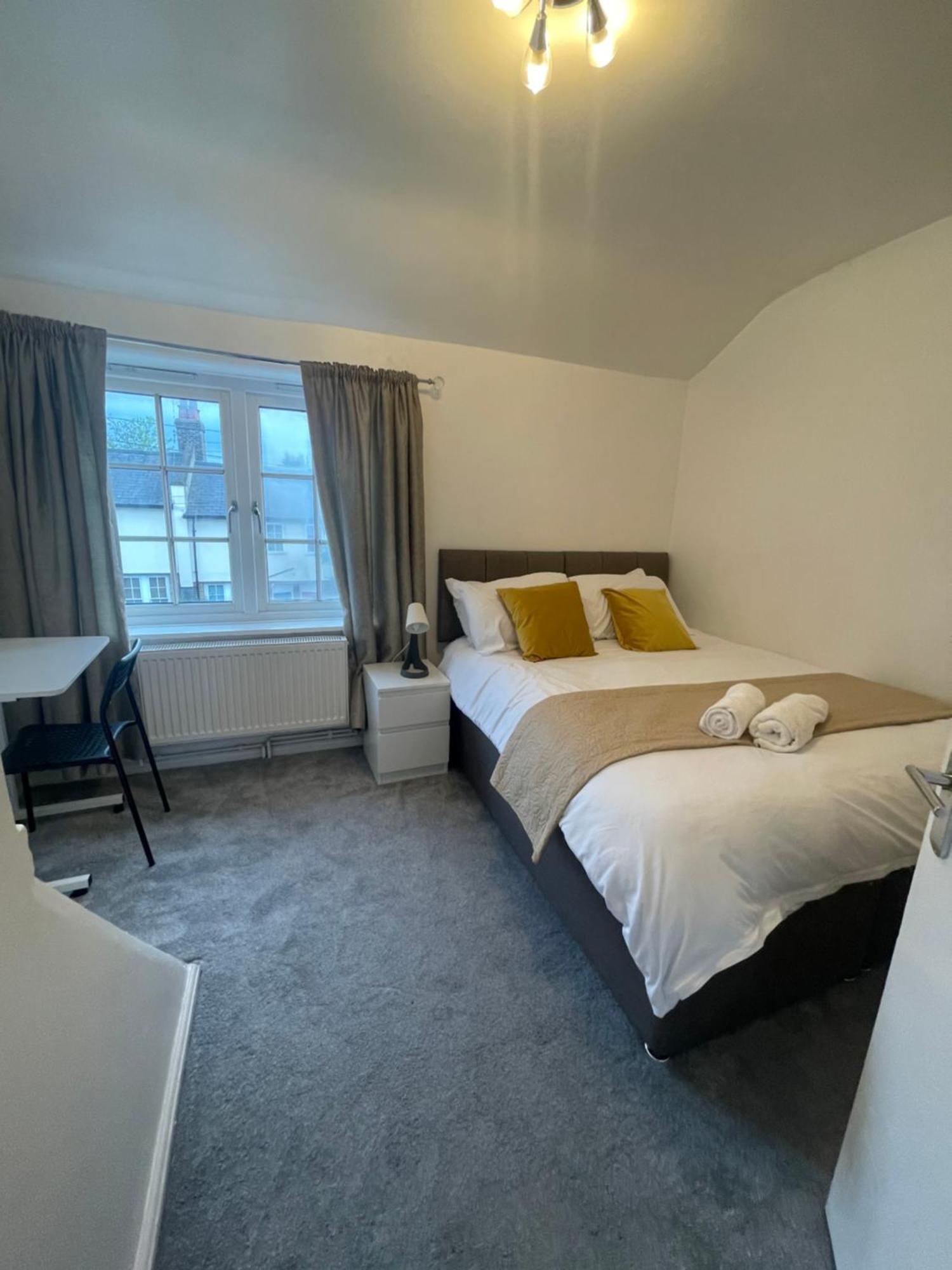 Tooting Lodge London - Cosy 2 Bedroom House With Garden, 5 Mins Walk To Tube Station Eksteriør bilde