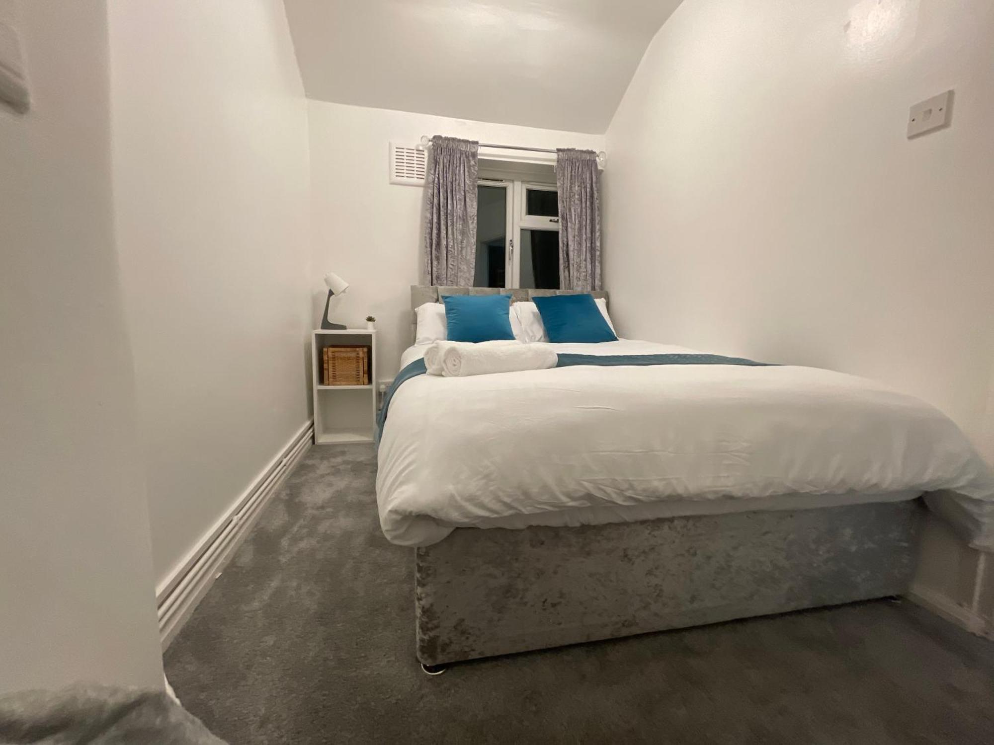 Tooting Lodge London - Cosy 2 Bedroom House With Garden, 5 Mins Walk To Tube Station Eksteriør bilde