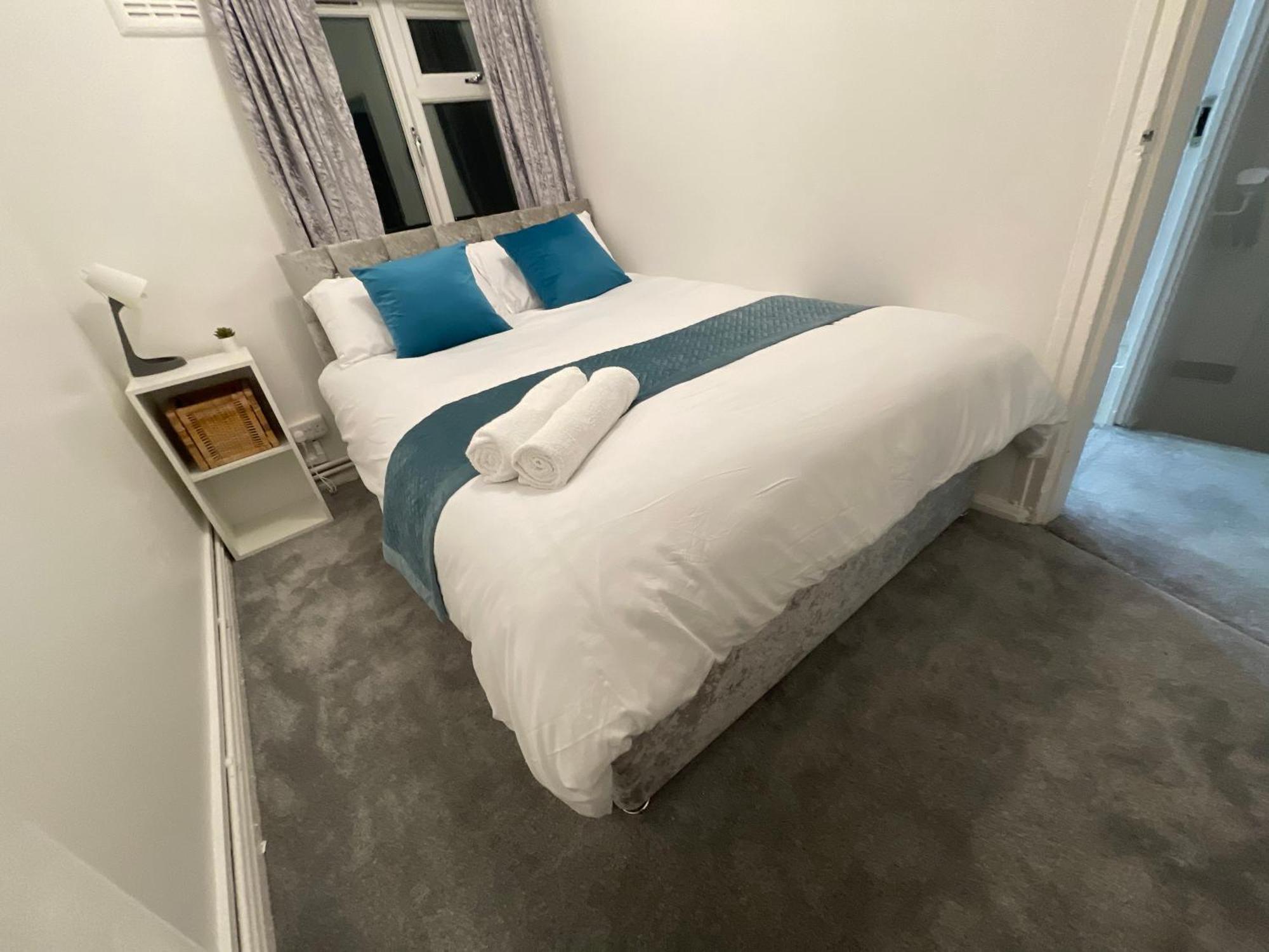 Tooting Lodge London - Cosy 2 Bedroom House With Garden, 5 Mins Walk To Tube Station Eksteriør bilde
